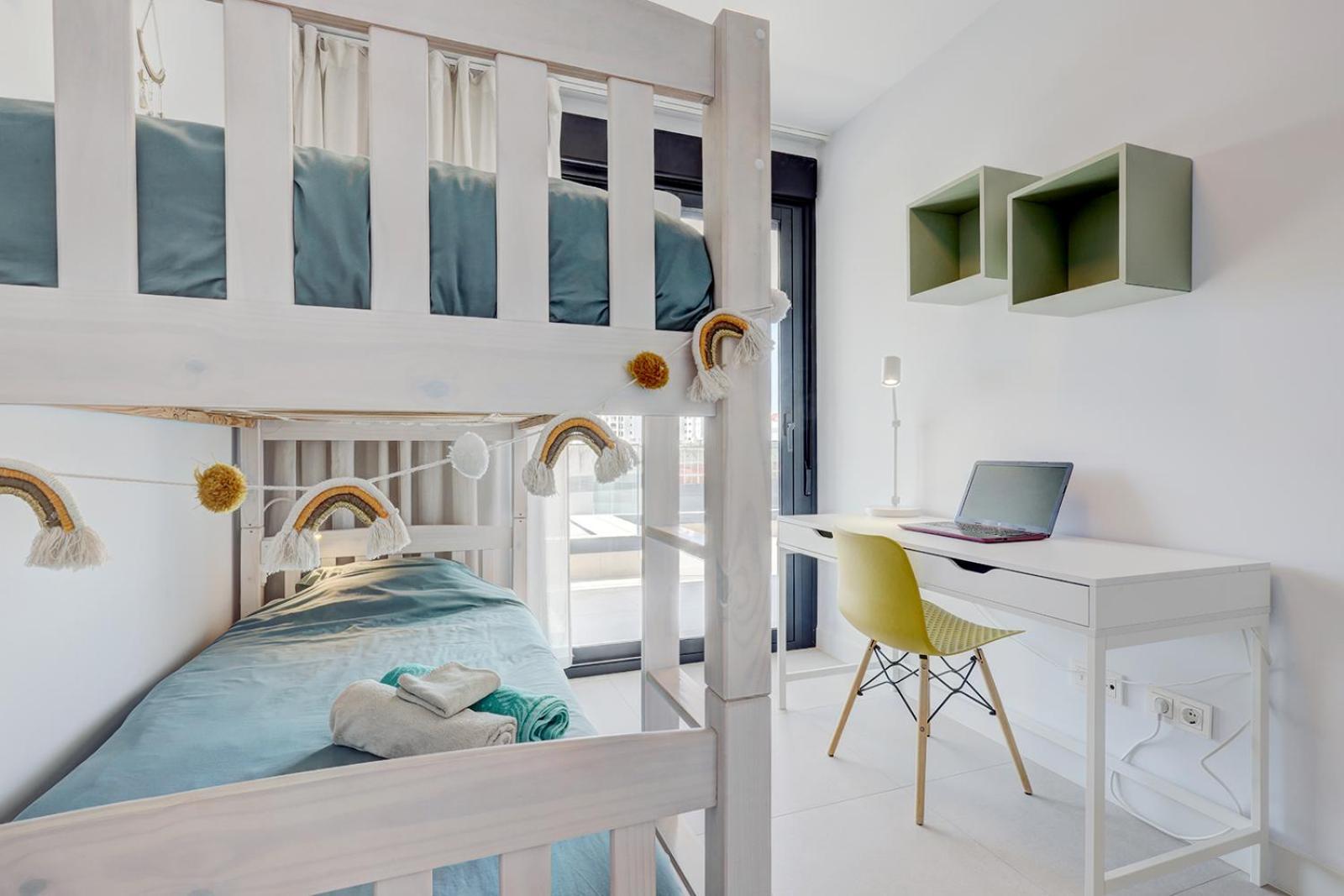 Estepona Place - Spacious Family City Apartment Екстериор снимка