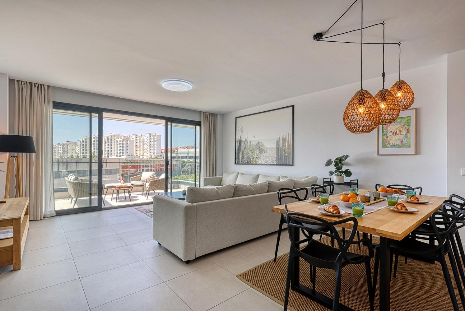 Estepona Place - Spacious Family City Apartment Екстериор снимка